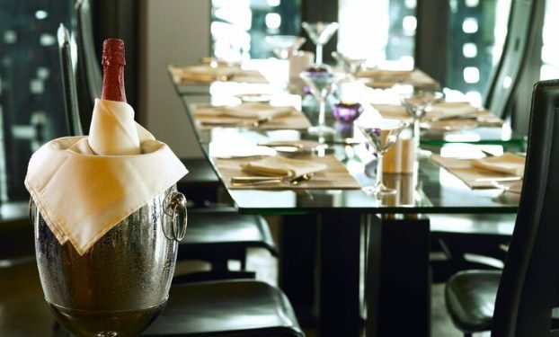 The Essential Role of Nella Cutlery in Launching a Successful Restaurant in Toronto