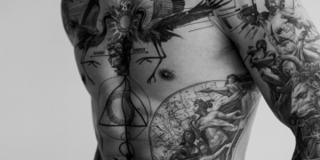 Geometric Tattoos at Monolith Studio: Precision and Personalization