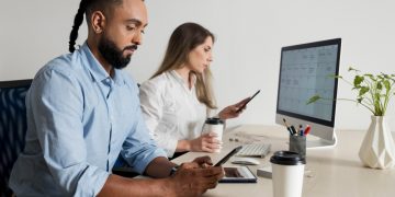 How Accountants Can Simplify Agreements with Digital Engagement Tools