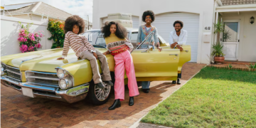 Reclaim Your Driveway Space: A Homeowner’s Guide to Using Car Wreckers Perth